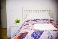 Standard Twin Room with Shared Bathroom