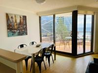 Apartamento de 1 dormitorio con vistas al mar y aire acondicionado