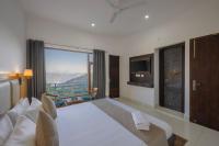 Queen Room with Balcony