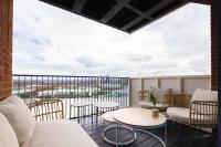 Modern 2BD Flat in Canary Wharf With City and River Views - B&B