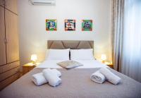 Tirana Center Apartment - Zogu I Boulevard - B&B Tirana