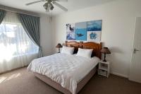 B&B Jeffreys Bay - Relax @ Jbay - Bed and Breakfast Jeffreys Bay