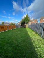Stunning 3 bedrooms house with Garden and Free Parking - Bed and Breakfast Barnsley