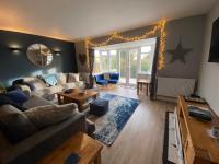 B&B Worthing - Willows Worthing - Sea views & EV charger - Bed and Breakfast Worthing