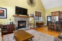 Songbird Sanctuary Under New Management, Hot Tub, Deck & Year-Round Views - Ferienwohnung Hendersonville
