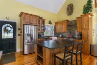 Songbird Sanctuary Under New Management, Hot Tub, Deck & Year-Round Views - Ferienwohnung Hendersonville