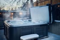 B&B Colorado Springs - Kid Friendly Hot Tub - Hike from Backyard - Bed and Breakfast Colorado Springs