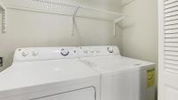 Penthouse Loft- Balcony Over Downtown Statesboro - B&B