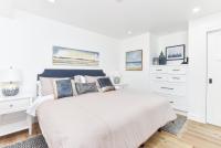 BRAND NEW Luxury 1 Bedroom Condo Steps from the Beach - Ferienwohnung Newport Beach