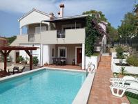 B&B Zadar - VILLA NIKO with private swimming pool - Bed and Breakfast Zadar