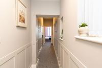 Beachfront Apartment 3 Bedrooms Sleeps 7 - Gateway to the Lake District - Newly Refurbished - B&B
