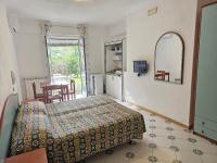 Studio mit Gartenblick