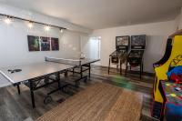 Elite Retreat! Hot Tub, Arcade, & Theater. 6 Beds! - Chambres d’hôtes Encinitas