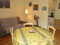 Appartement 2 pièces calme, proche plage, animaux acceptés, parking privé - Chambres d'hôtes Sainte-Maxime
