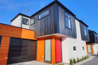 Tranquil Bamboo Oasis at Christchurch - Bed and Breakfast