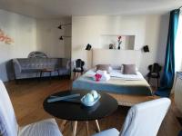 B&B Clermont-Ferrand - La Tour Grégoire - Bed and Breakfast Clermont-Ferrand