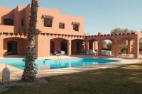 Villa with Garden View