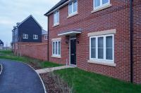 A1M Hampton Height New Entire 4bed House PE7 8SN - B&B Peterborough