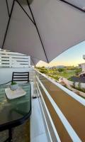 Whispering Ocean Retreat - B&B