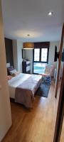 Piso céntrico al lado de Oviedo - B&B