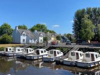 B&B Leitrim - Leitrim Quay - Riverside Cottage 7 - Bed and Breakfast Leitrim