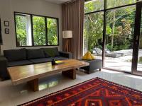 Surf House Santai Villa Balian - B&B Tabanan