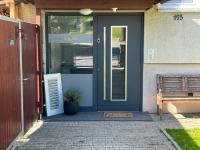 Geräumige Ferienwohnung Nähe Bodensee & Allgäu mit 3 Schlafzimmern - B&B Baindt