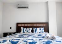 Departamento de 3 dormitorios cerca al Mall San Marino - Bed and Breakfast Guayaquil
