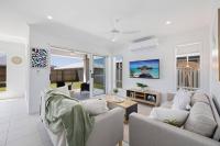 B&B Urraween - “Brand New Home” Central Charm at Hervey Bay - Bed and Breakfast Urraween