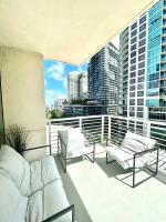 City Condo in Midtown Wynwood with pool and parking - Chambres d’hôtes Miami