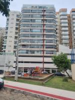 Apartamento Frente para o Mar - Varandão com Blindex - Vista para o Mar - 1 Suite e mais 2 Quartos-Ar Condicionado - 2 Vagas - BEIRA MAR - 70 metros da Praia ,TVS SMART GERAL -WI-FI -DISNEY PLUS- PORT 24 HORAS-KIT PRAIA-ROUPA DE CAMA 2 XCASAIS - Ferienwohnung Guarapari