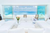 B&B Ixtapa-Zihuatanejo - Oceanfront Penthouse, Private Pool, Spa Tub and Gym! - Bed and Breakfast Ixtapa-Zihuatanejo