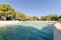 Village Pont Royal en Provence - maeva Home - Appartement cosy et climatisé 3 pièces 6 personnes - Prestige - super Home MAE-3914 - Bed and Breakfast Mallemort