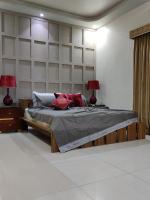 B&B Karachi - Supreme Villa Block 6 Gulshan-e-iqbal Auto Generator - Bed and Breakfast Karachi