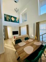 Penthouse View - GranVia Park - B&B Bucharest
