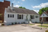 Charming House by Vanderbilt and Belmont University - Ferienwohnung Nashville