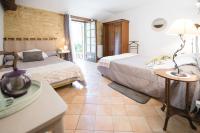 Triple Room with Garden View