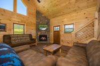 Happy Hideout, country livin with great mountain views, hot tub, arcades, fire pit, pets ok with fee - Chambres d'hôtes Cosby