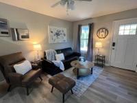 B&B Covington - Cozy 1bed 1bath house. Short walk to the Square - Bed and Breakfast Covington