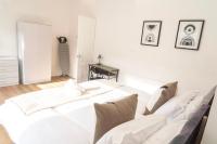 B&B Cardiff - Mideyah Stays - 3 Bed Comfy House - Bed and Breakfast Cardiff