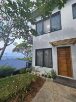 Studio Apartment with Sea View