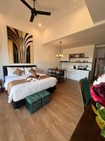 B&B Ambat - Luxury Apartment at Lipah Beach - Bed and Breakfast Ambat