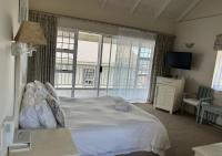 Queen Room with Kitchenette