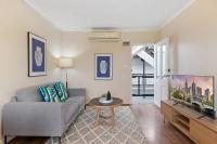 B&B Melbourne - Cosy 1-Bed Apartment with a Rooftop Terrace - Bed and Breakfast Melbourne