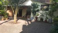 George Brooks Homestay - Bed and Breakfast