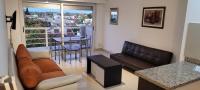 Apartamento con balcón