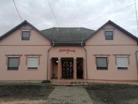 Iglódi Panzió - Chambres d’hôtes