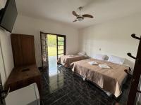 Camera Tripla con Vista Montagna