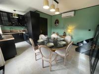 Longère cosy chic près de Bourges avec piscine, clim, WiFi et parking - FR-1-586-42 - Ferienwohnung Moulins-sur-Yèvre