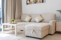 Stylish 1BR Retreat in Laya Heights, Studio City - B&B Dubai